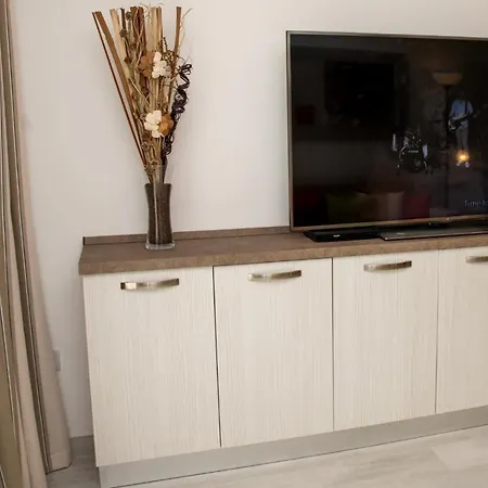 B & S Sea View Marsascala, Malta