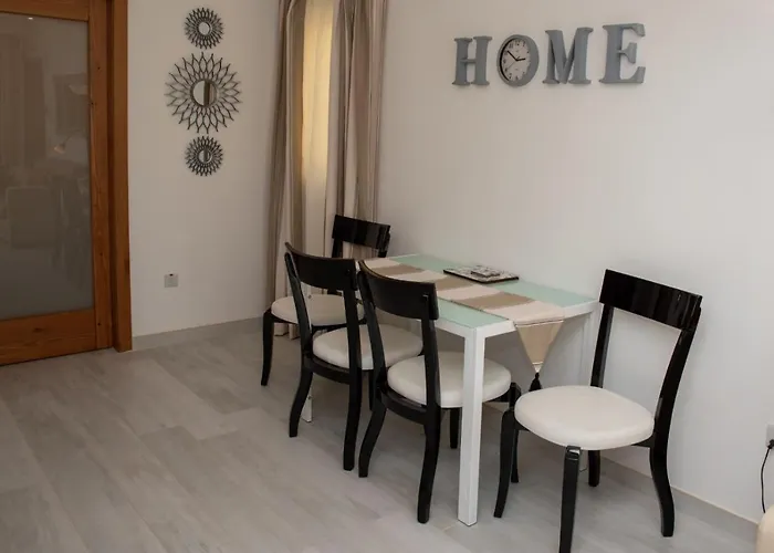 B & S Sea View Marsascala, Malta Appartamento *